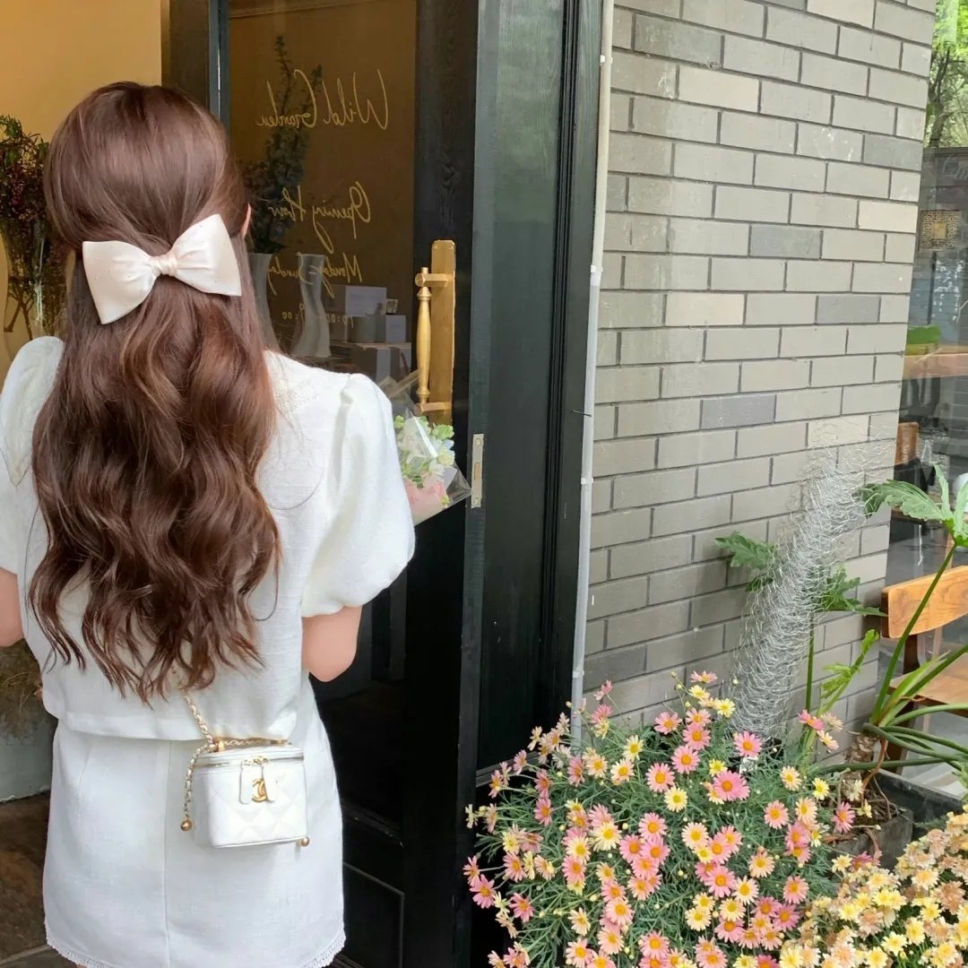 克莱尔的相机